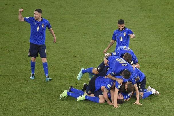 意大利vs荷兰足球直播